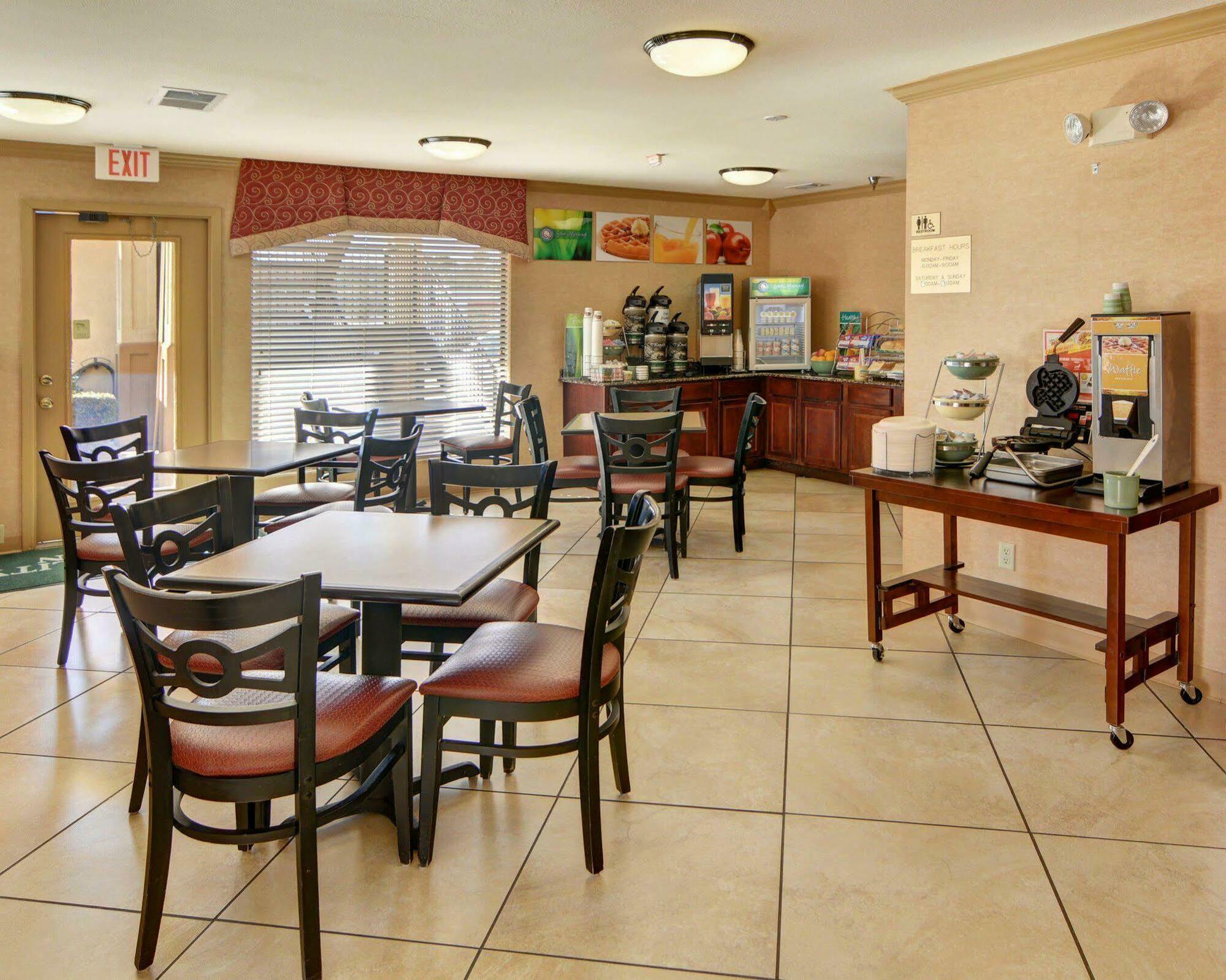 Quality Inn Marshall Exterior foto